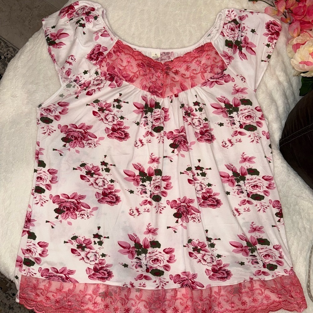 3 x 20$ NWOT Floral Pink Lace Trim Pajama Top Size XL